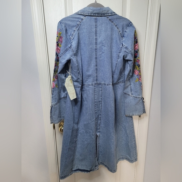 ARATTA The New Yorker Embroidered Denim Coat with Floral Details. Sz M NWT - Picture 10 of 13